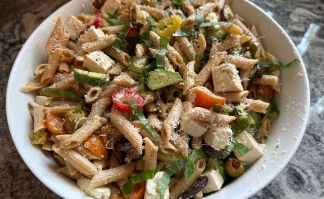 ‘No rules’ pasta salad