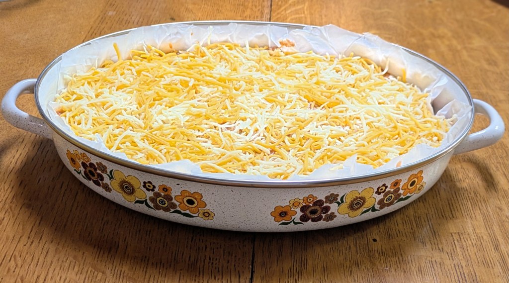 This Mexican pizza casserole tastes like the ’90s, in the best way